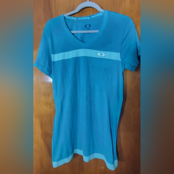 Oakley Tops - OAKLEY  Top Size  M